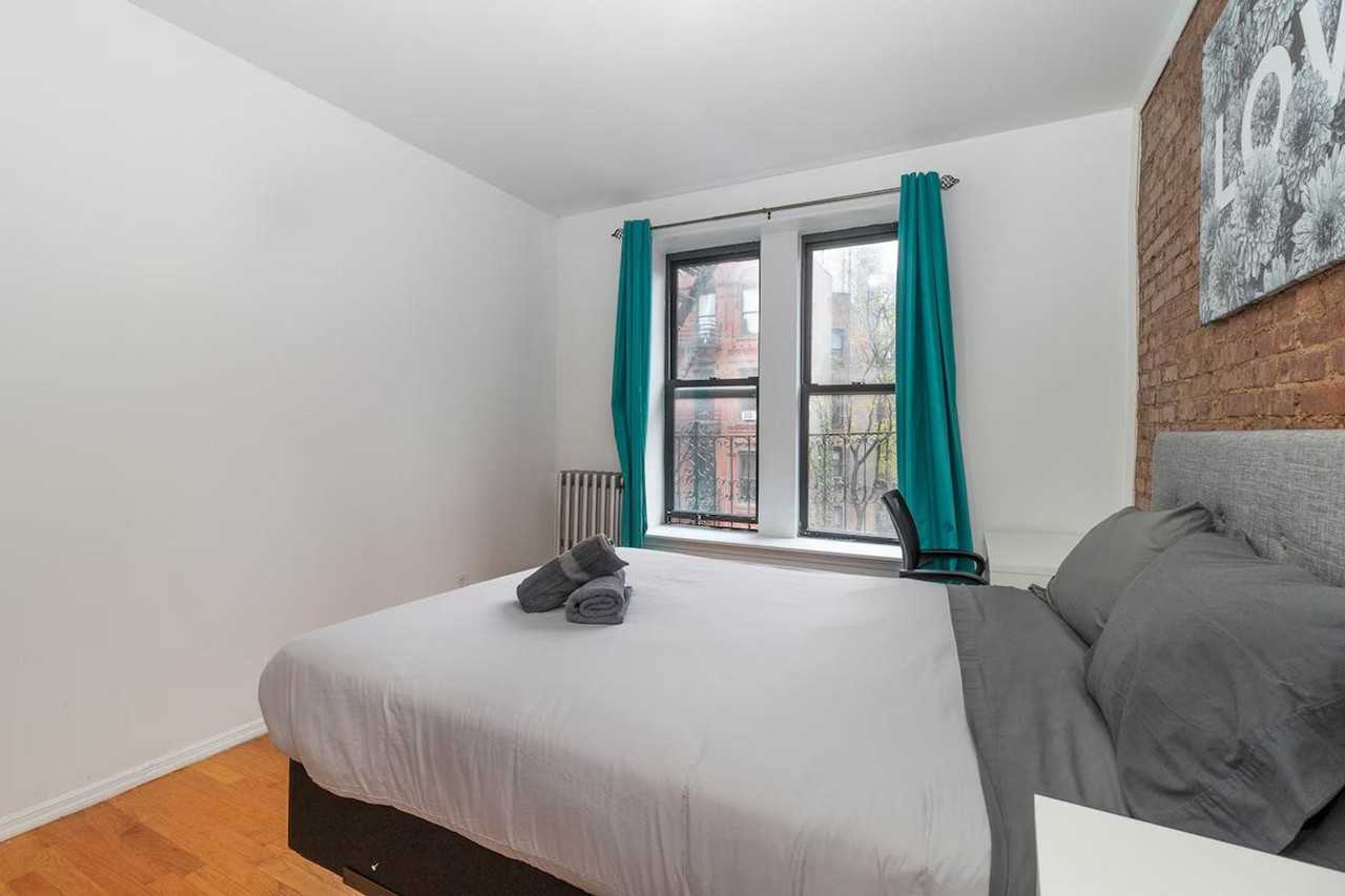 1814 2nd Ave #1032049P - Photo 4 of 28