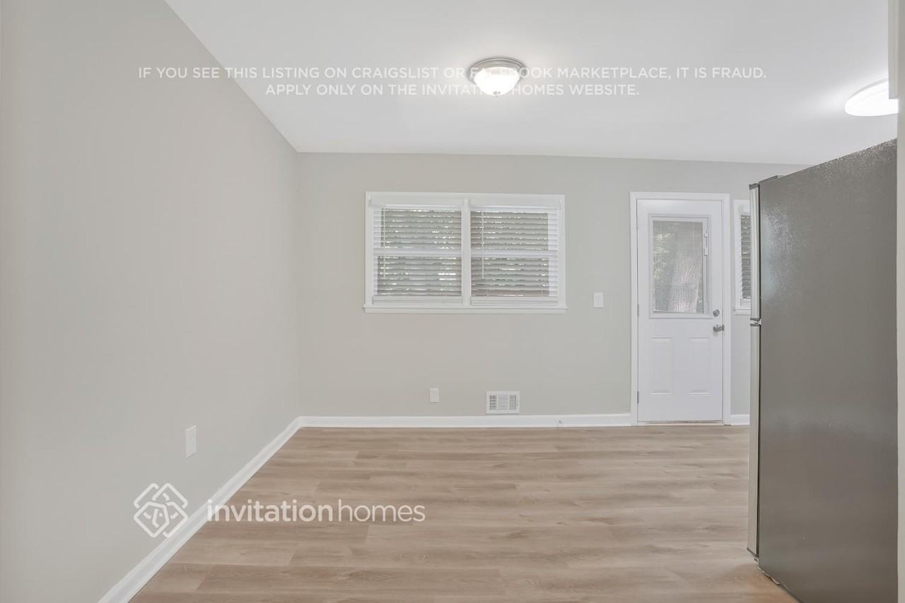 544 Oakside Dr Sw - Photo 5 of 26