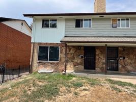 featured image of 723 Fraser St