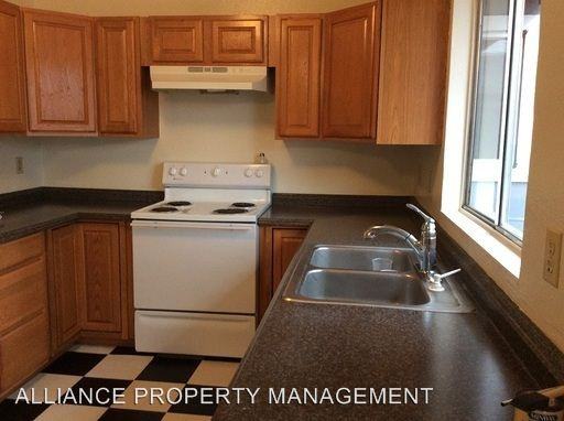 2221 Malin Place - Photo 2 of 10