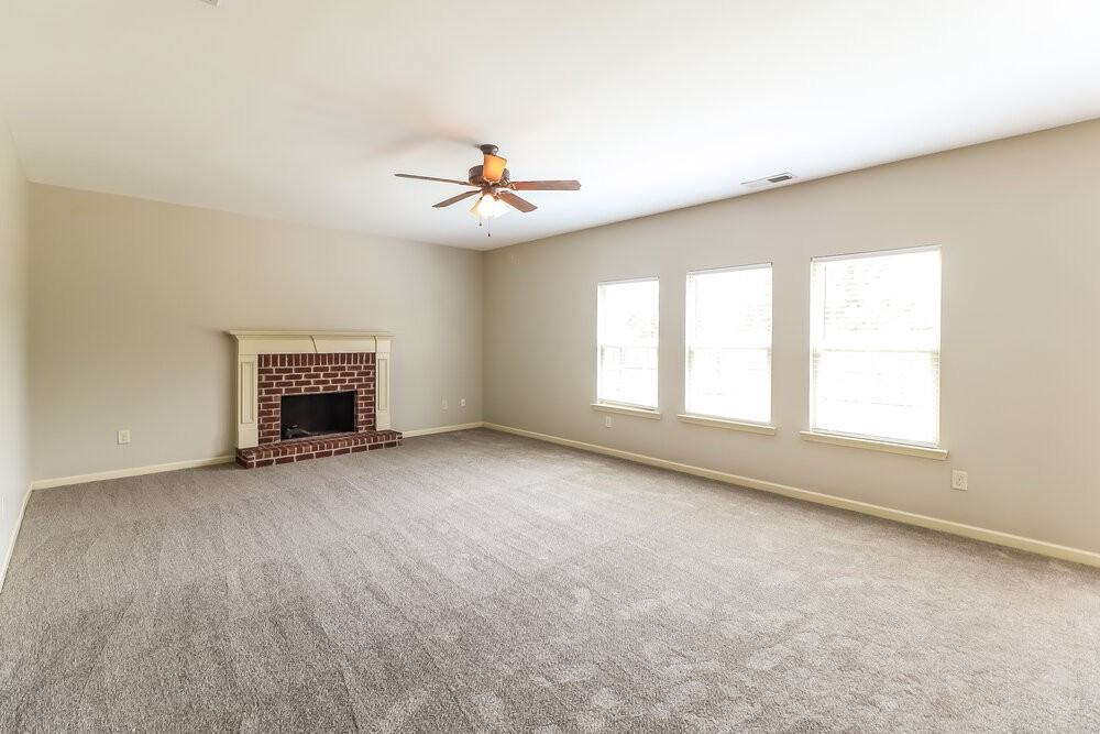 67 Hamilton Blvd Nw - Photo 4 of 17
