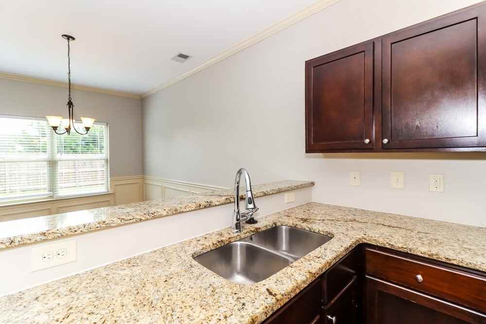 67 Hamilton Blvd Nw - Photo 6 of 17