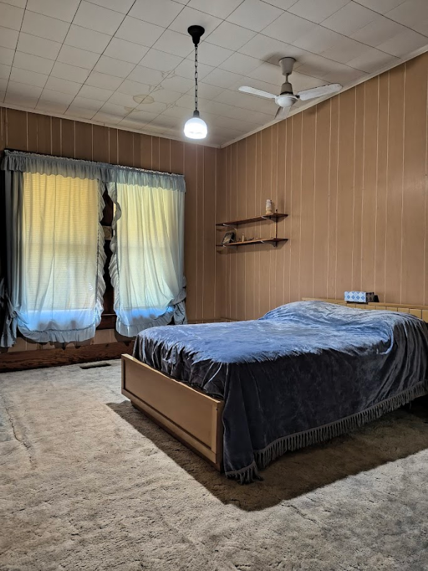 50 Cr - Photo 3 of 28