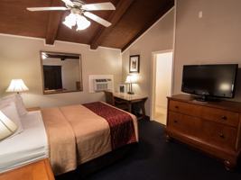 featured image of 346 W Kansas St #110