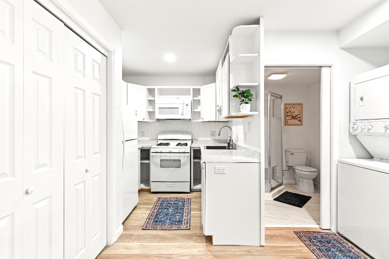 124 Jamestown Ave - Photo 6 of 11