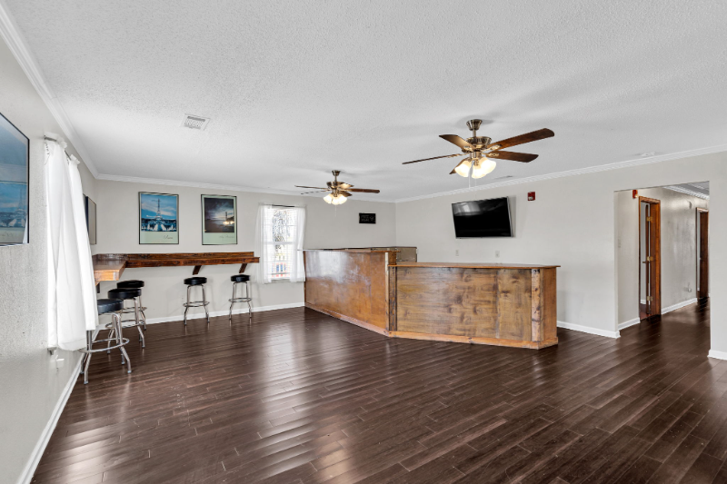 5000 Saint Claude Ave - Photo 3 of 14