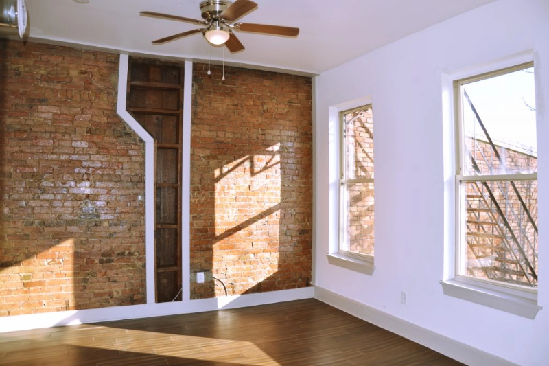 445 W Mcmicken Ave #3 - Photo 3 of 20