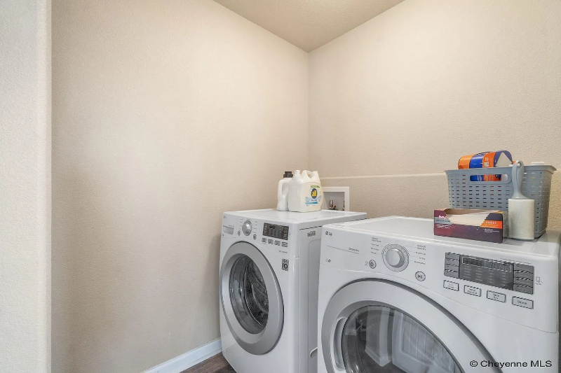 1226 Alyssa Way - Photo 2 of 11