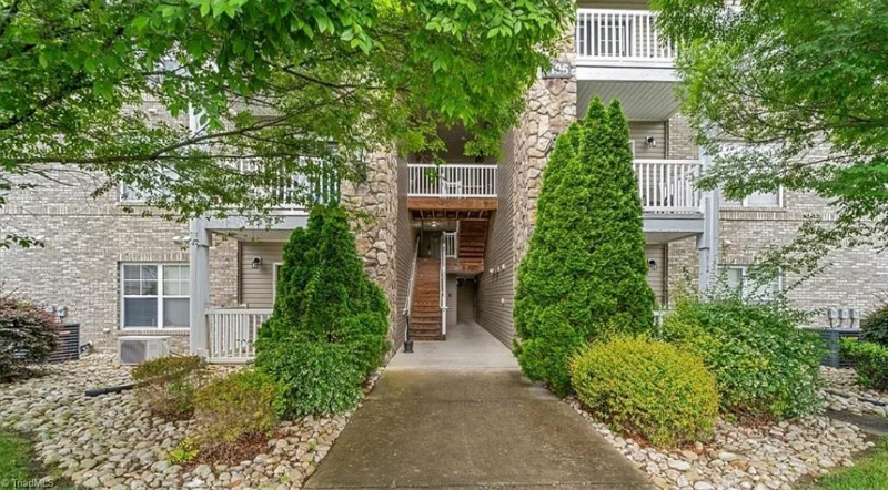 7106 W Friendly Ave #301 - Photo 2 of 12