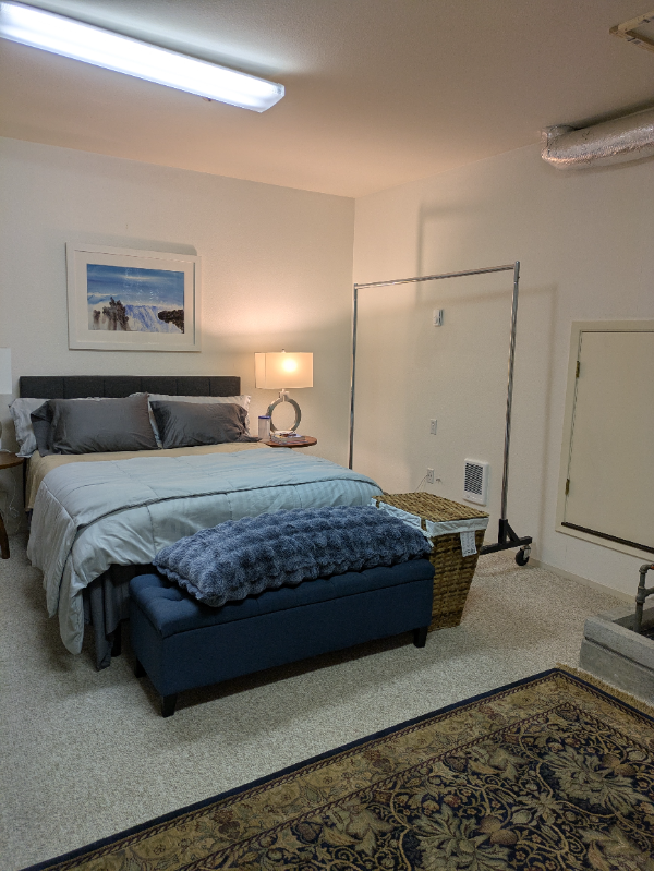 12767 Oakglen Dr - Photo 3 of 10