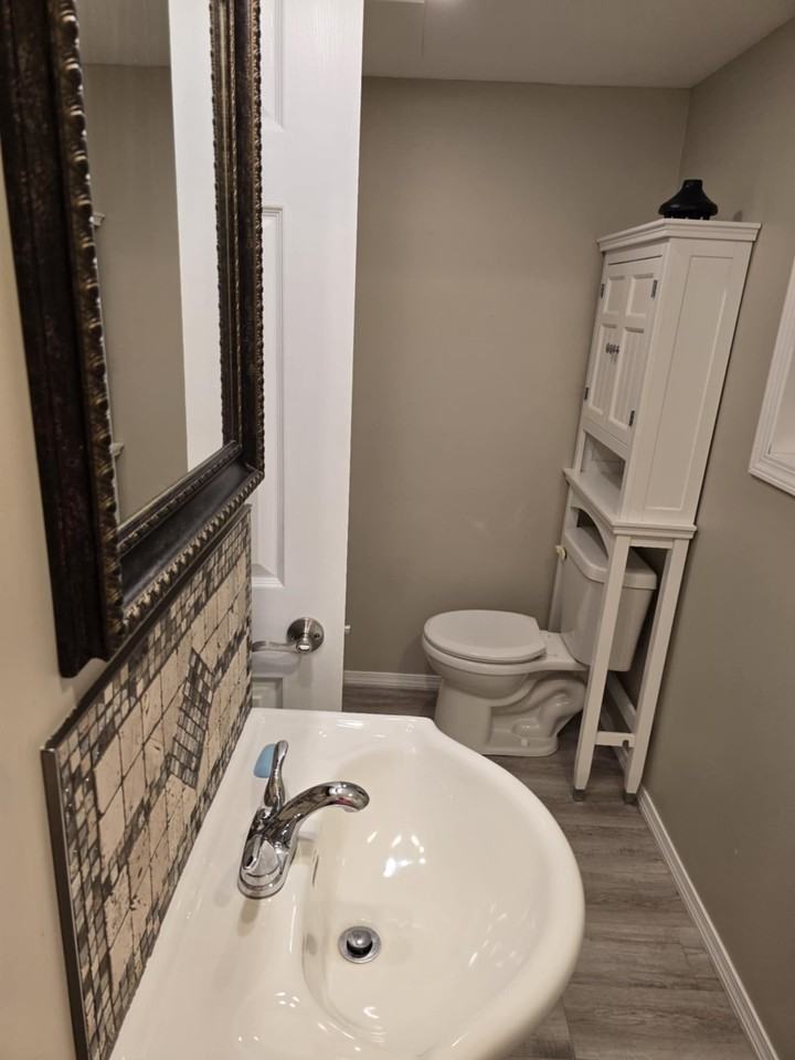 2253 Bossert Avenue - Photo 3 of 9