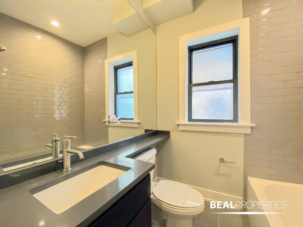 1141 Maple Avenue - Photo 6 of 10