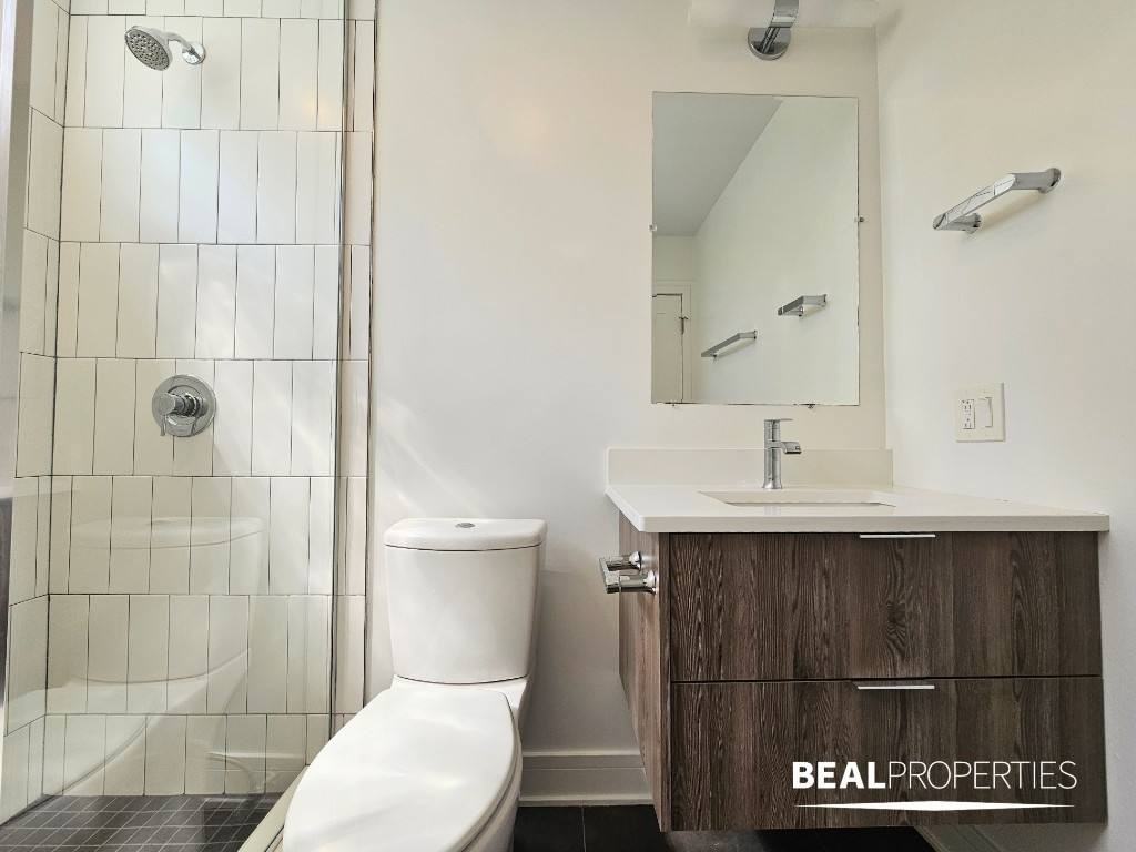 956 West Grace Street - Photo 7 of 9