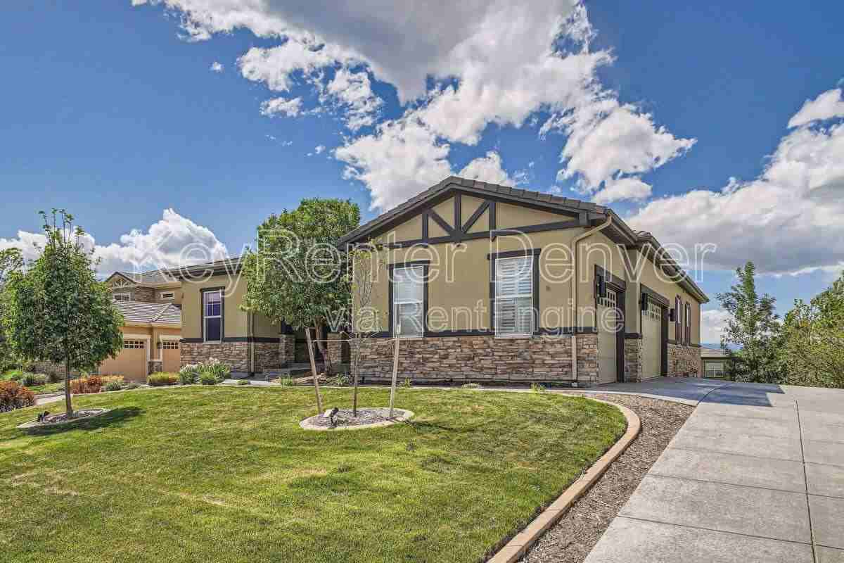 3333 Chapin Pl - Photo 3 of 10