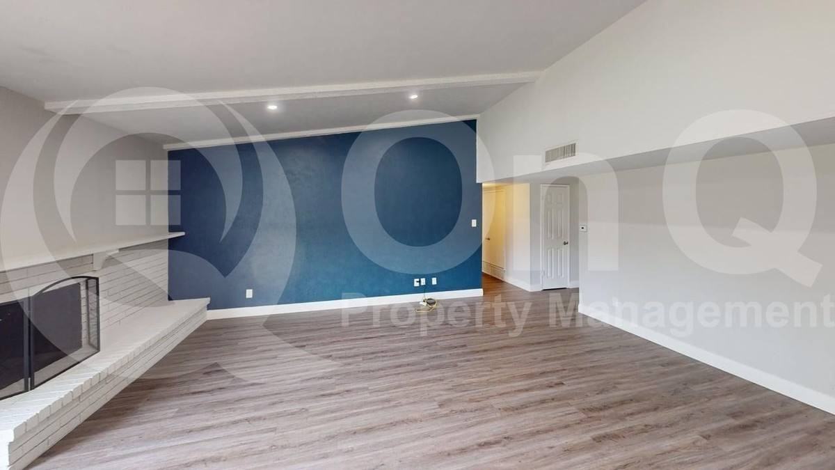 6203 Rainier Rd - Photo 3 of 10