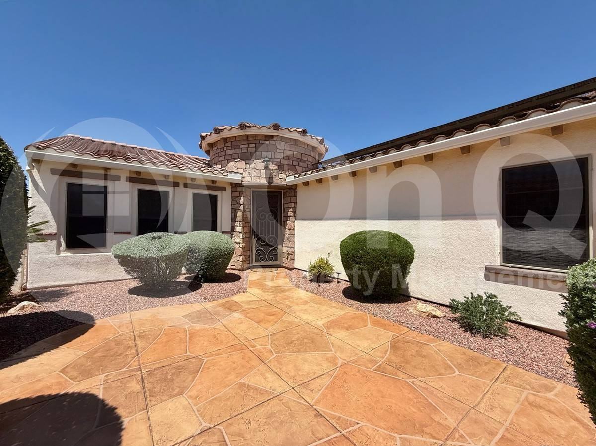 13532 W Junipero Dr - Photo 2 of 10