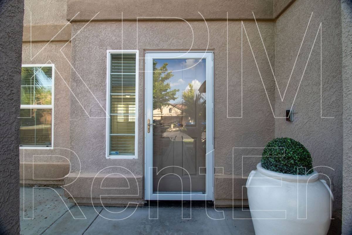 3937 Kimball Ln - Photo 3 of 10