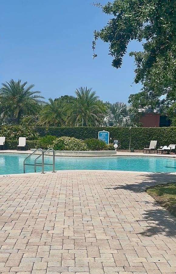 2194 Nursery Rd - Photo 2 of 18