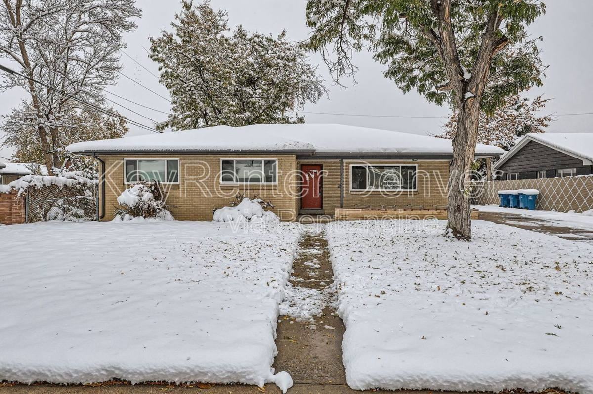 3880 Allison St - Photo 2 of 10