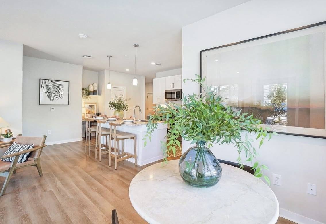 11279 Old Pasco Rd - Photo 3 of 14