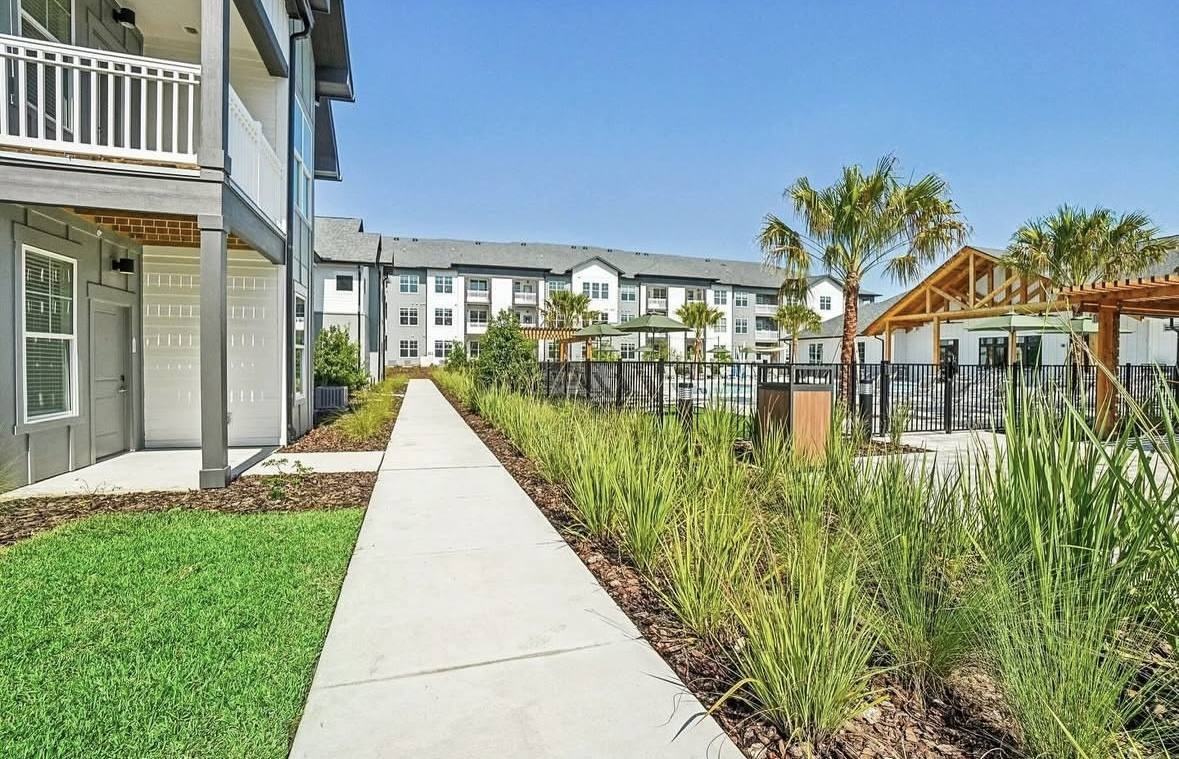 11279 Old Pasco Rd - Photo 7 of 14