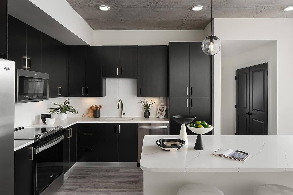 104 Main Street - Photo 4 of 20