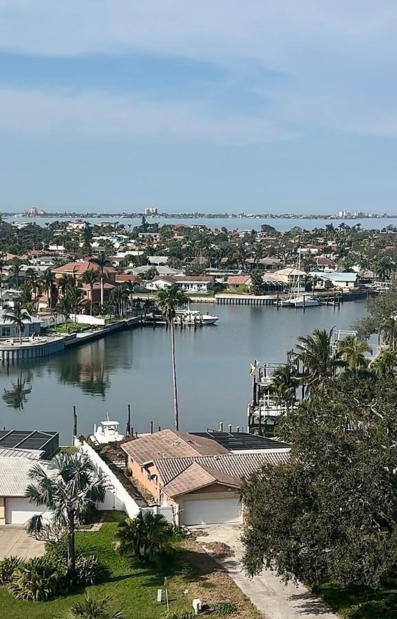 4333 34th St S - Photo 3 of 20