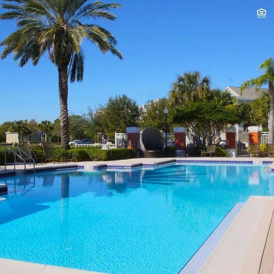 11859 Dr Martin Luther King Jr St N - Photo 2 of 20