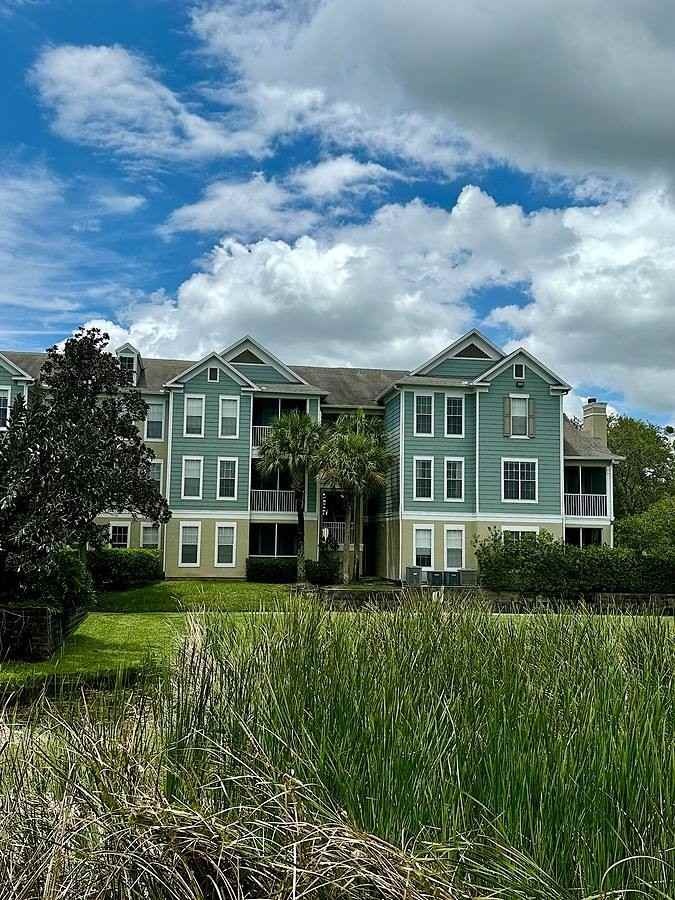 11859 Dr Martin Luther King Jr St N - Photo 5 of 20