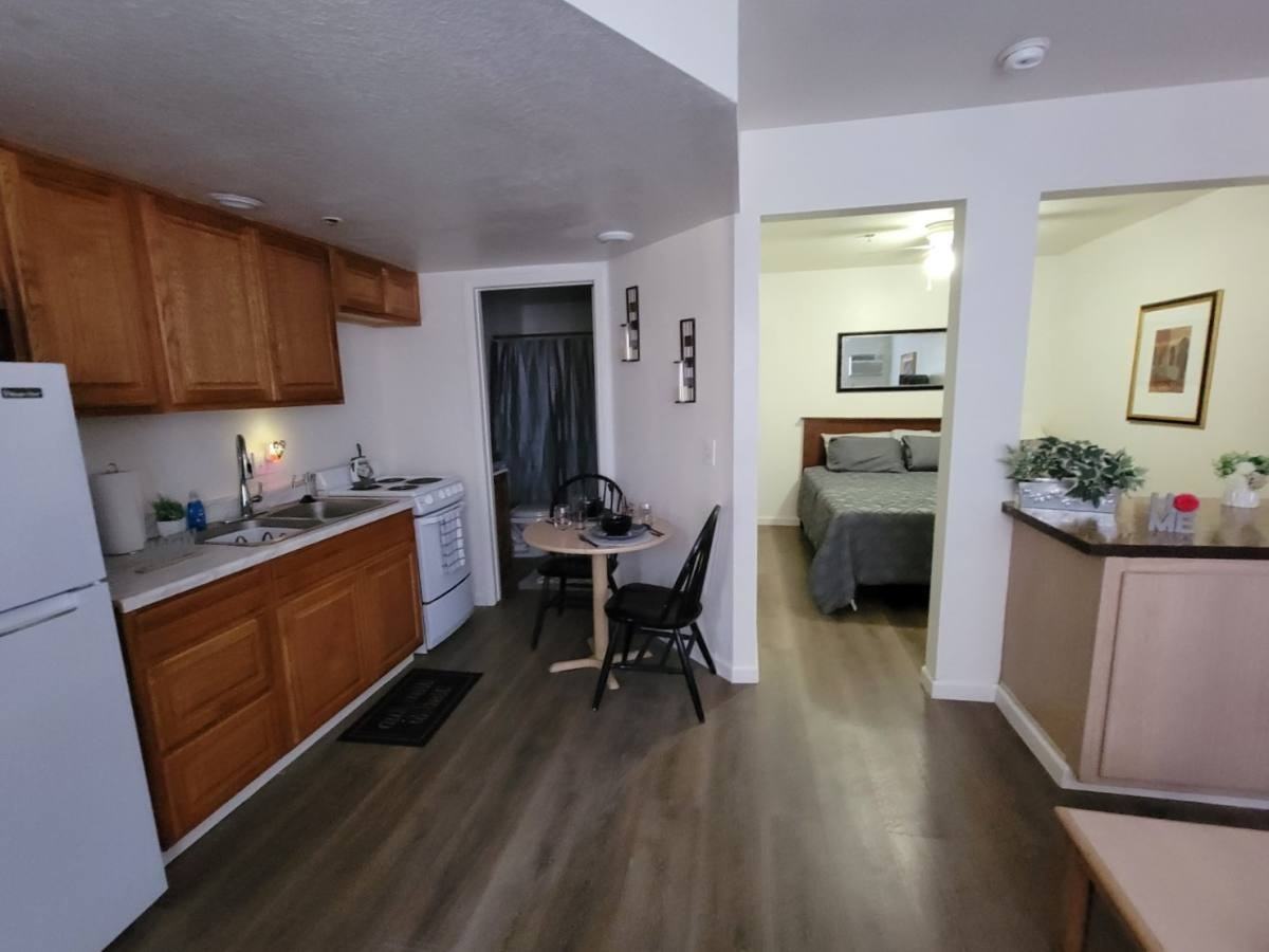 2220 Rancho Colorado Boulevard - Photo 3 of 13