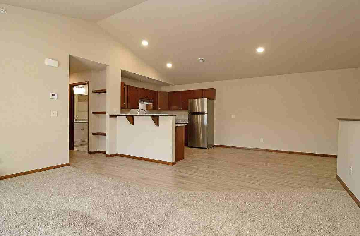 1224 Sunset St Sw #11 - Photo 2 of 18