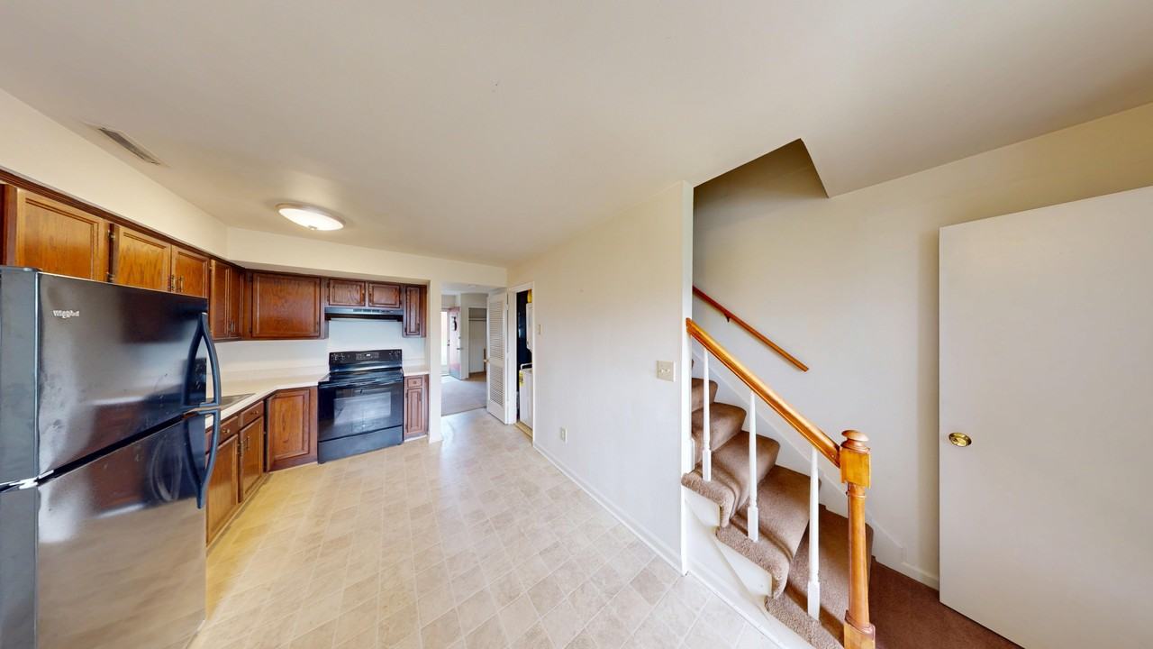 719 S Colorado St #A - Photo 3 of 12