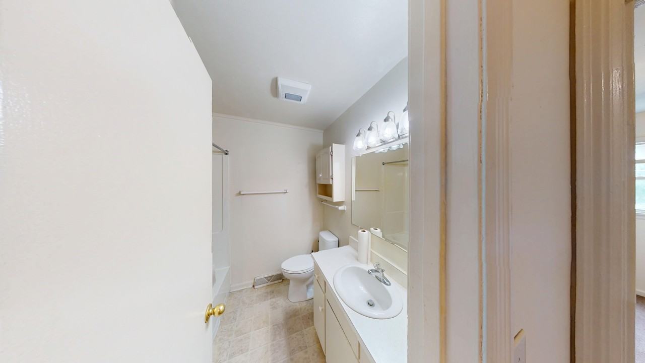 719 S Colorado St #A - Photo 7 of 12