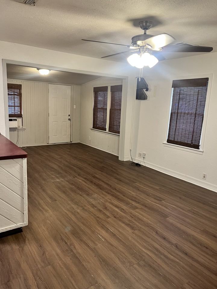 406 Osage St #NA - Photo 2 of 6