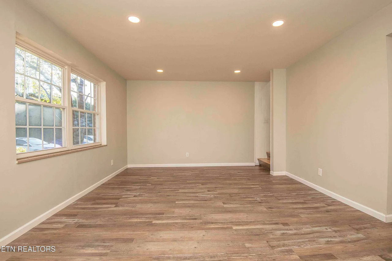 481 Broome Rd #109 - Photo 7 of 22