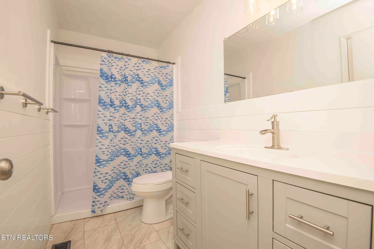 481 Broome Rd #109 - Photo 6 of 22