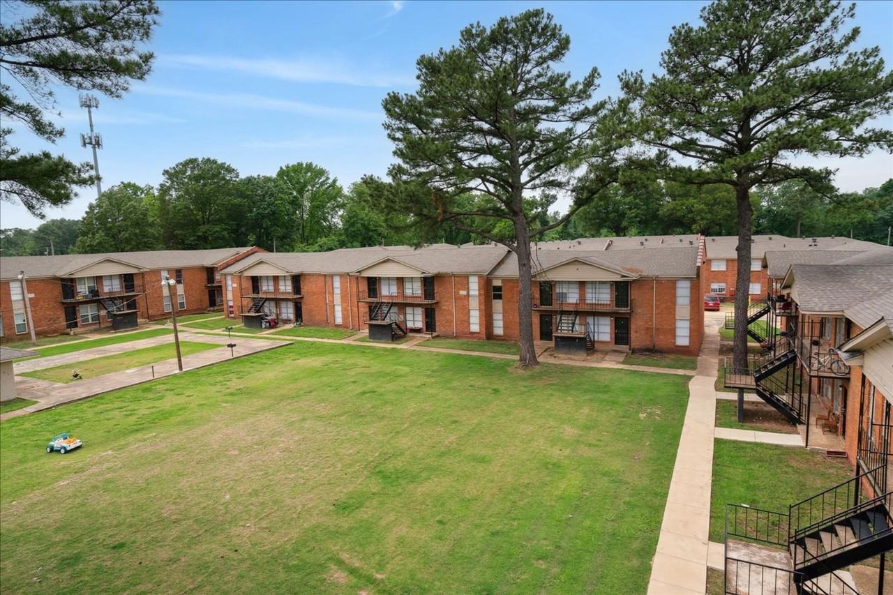 Getwell Pointe Apartments - Photo 7 of 23