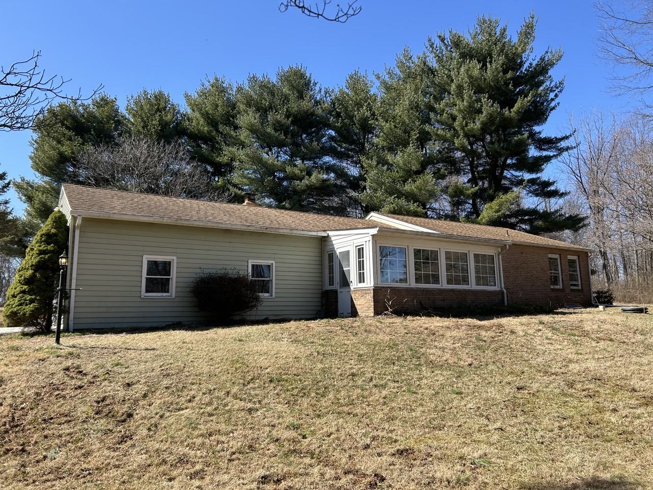 137 Davis Rd #NA - Photo 2 of 27