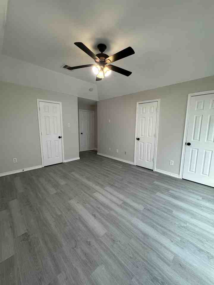 4526 Knoxville St #A - Photo 2 of 4