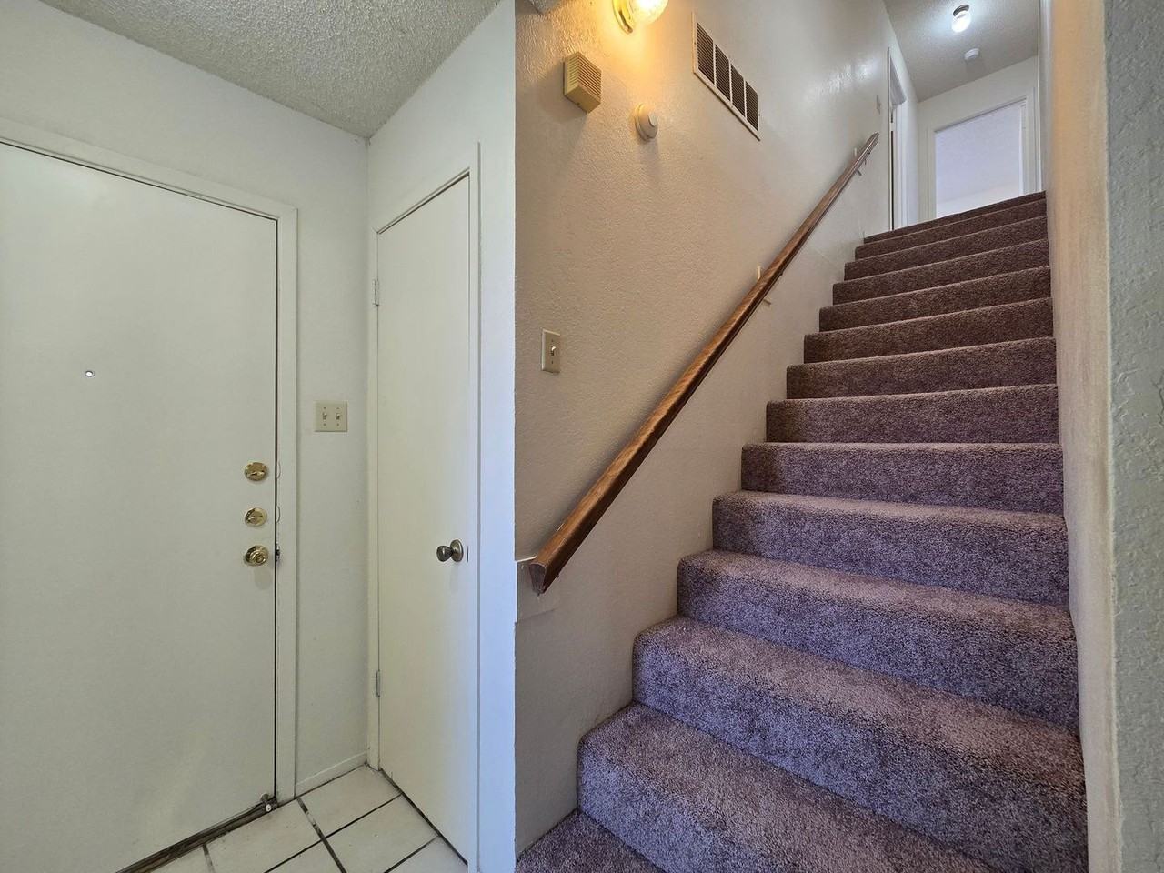 1502 Iris Ave - Photo 7 of 24