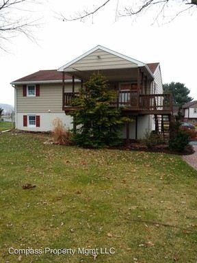 709 Pleasant Dr - Photo 2 of 12