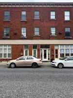 featured image of 890 Rue Saint-Louis