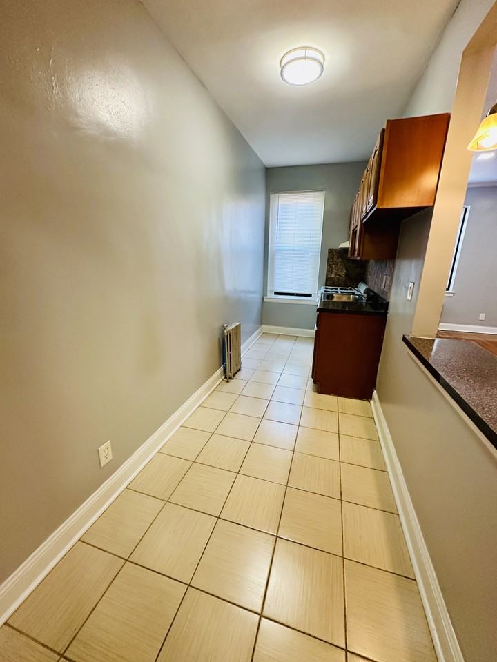 33 S Munn Ave #4F - Photo 6 of 16