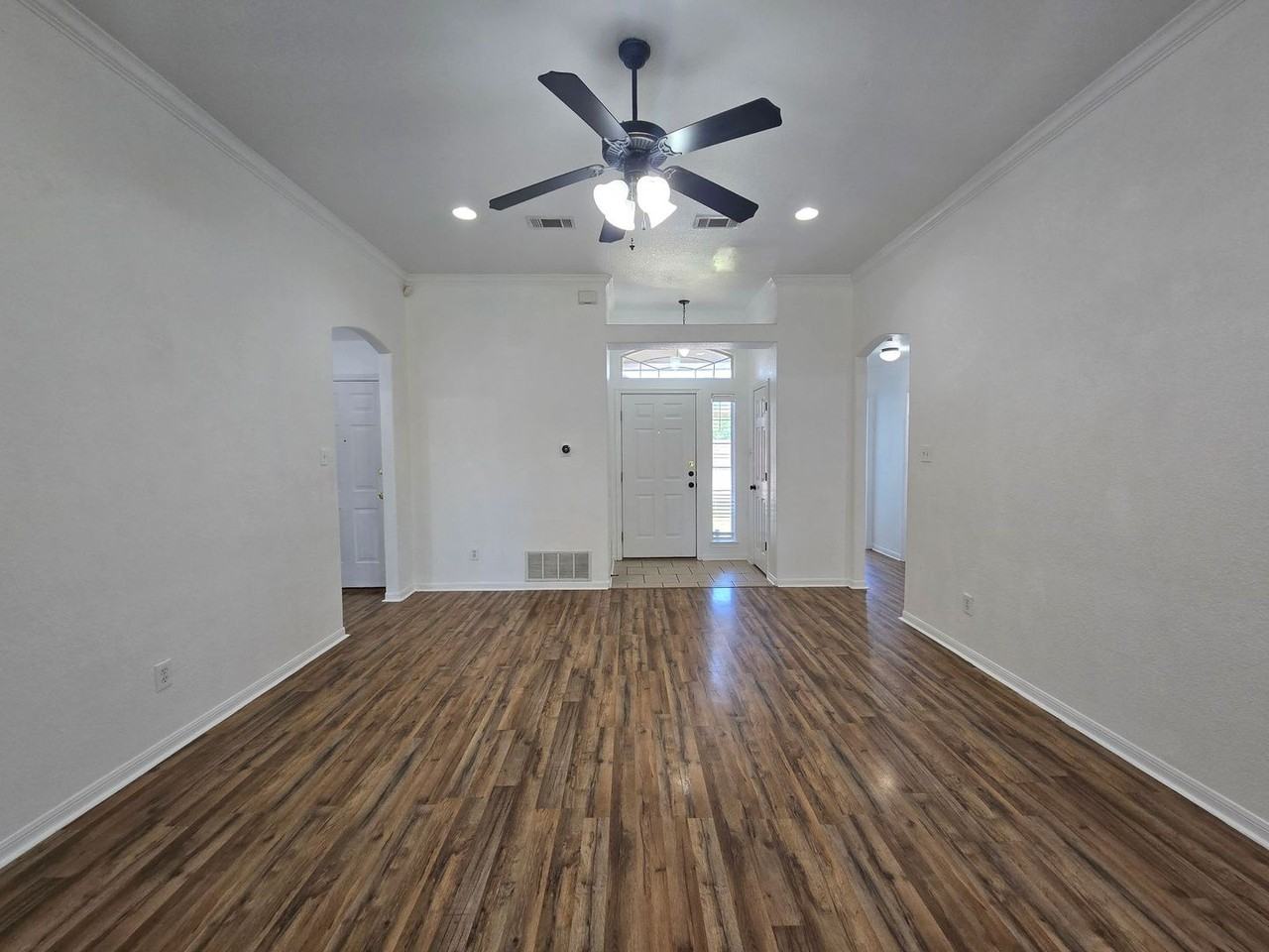 5905 Lolly Loop - Photo 6 of 25