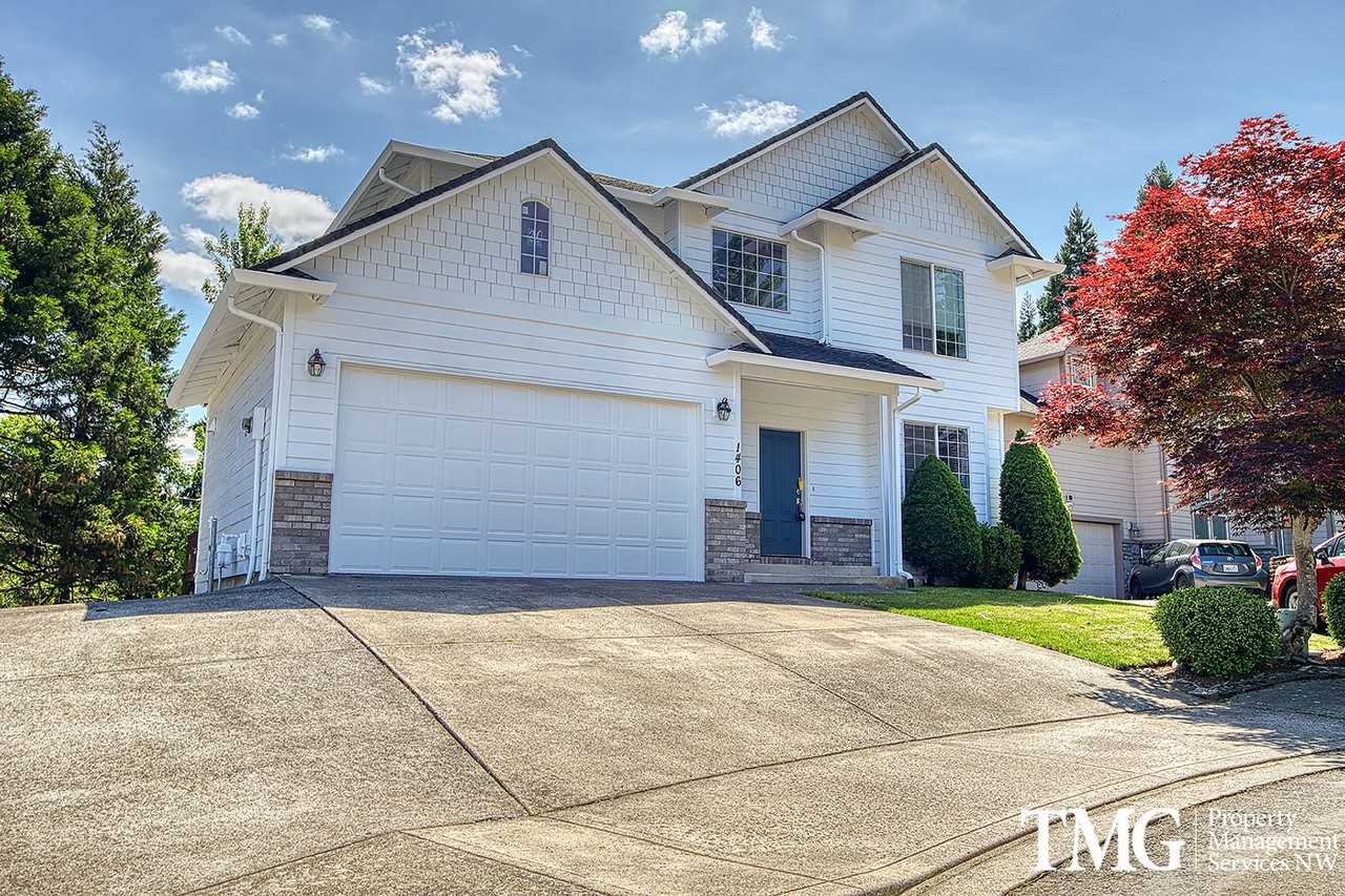 1406 Nw Gregory Dr - Photo 2 of 25