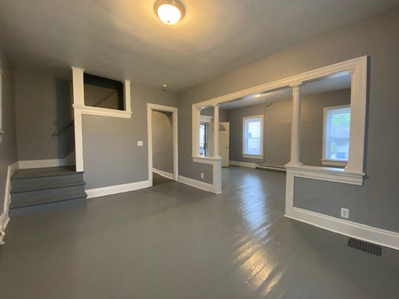 210 Volkenand Ave - Photo 3 of 9