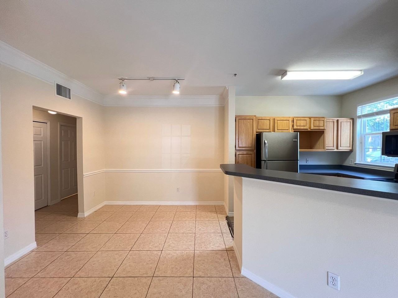 3478 Westchester Square Blvd #103 - Photo 6 of 25