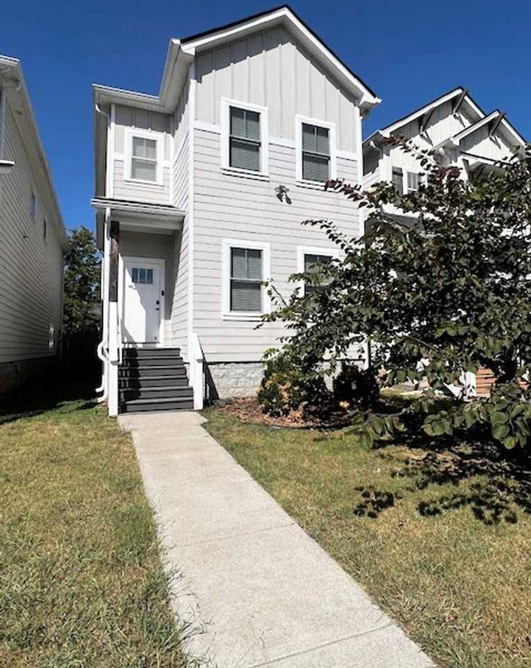 4518 Georgia Ave - Photo 3 of 28