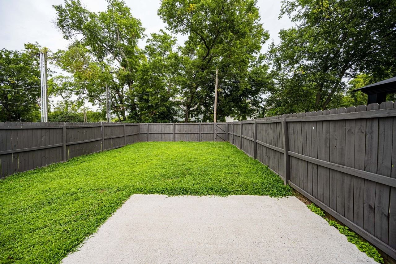 4518 Georgia Ave - Photo 5 of 28