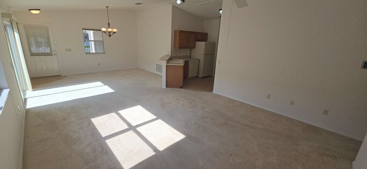 1009 Ridgeville Rd - Photo 4 of 21